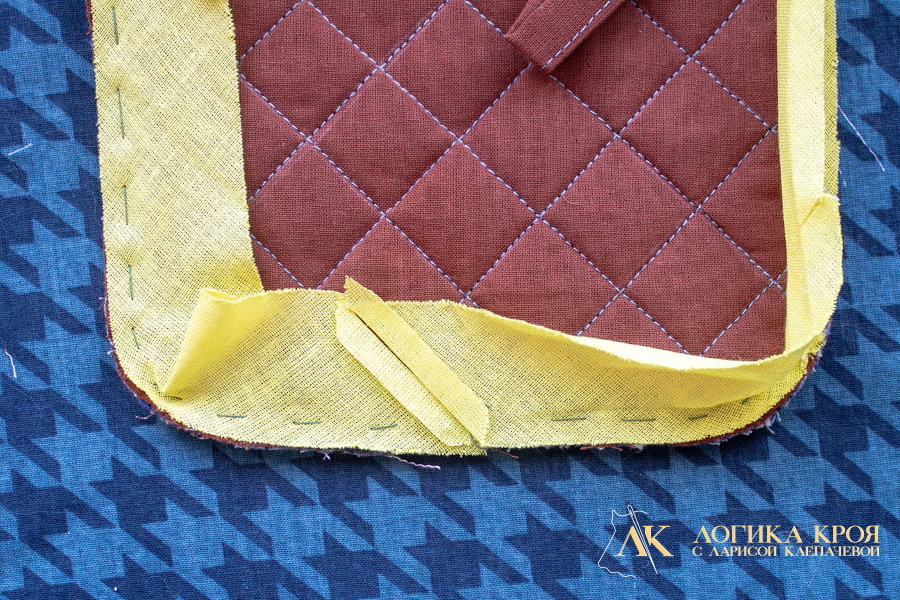 Как красиво замкнуть окантовочный шов